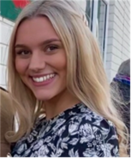 Headshot%20of%20Ella%20smiling
